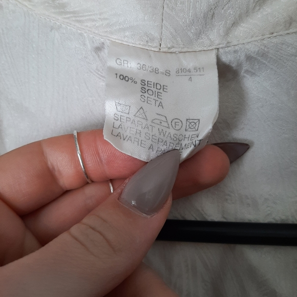 Silk men's night shirt - Picture 2 of 3